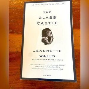 4/$20 🦋 The Glass Castle Jeannette Walls Memoir Non-Fiction